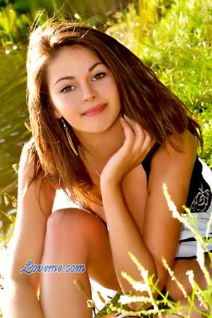 Find Out What Russian & Eastern European Women Want In A Man 2 Marianna